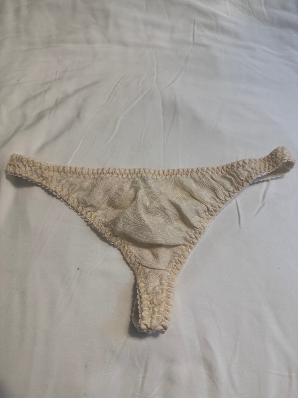 NWOT Vintage Silx Thong – Ivory – Size M